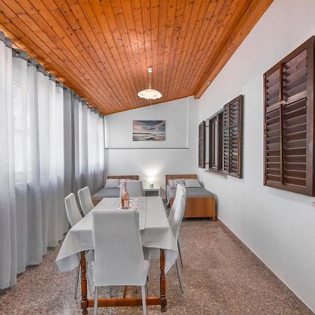 Apartment Palma Пула Екстер'єр фото