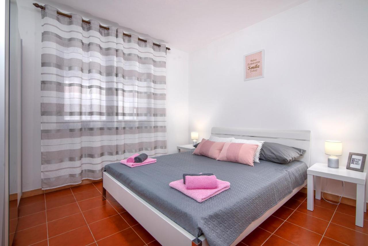 Apartment Palma Пула Екстер'єр фото