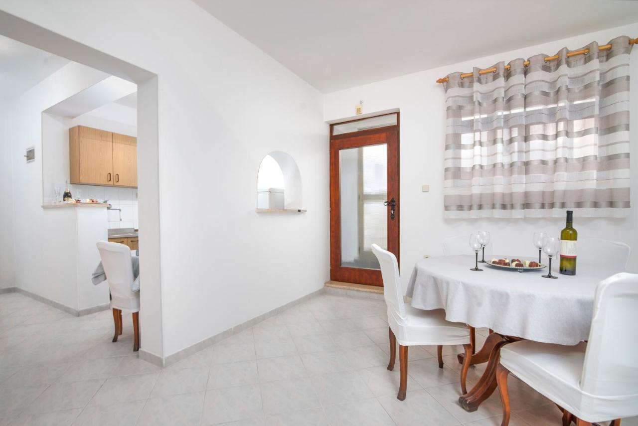 Apartment Palma Пула Екстер'єр фото