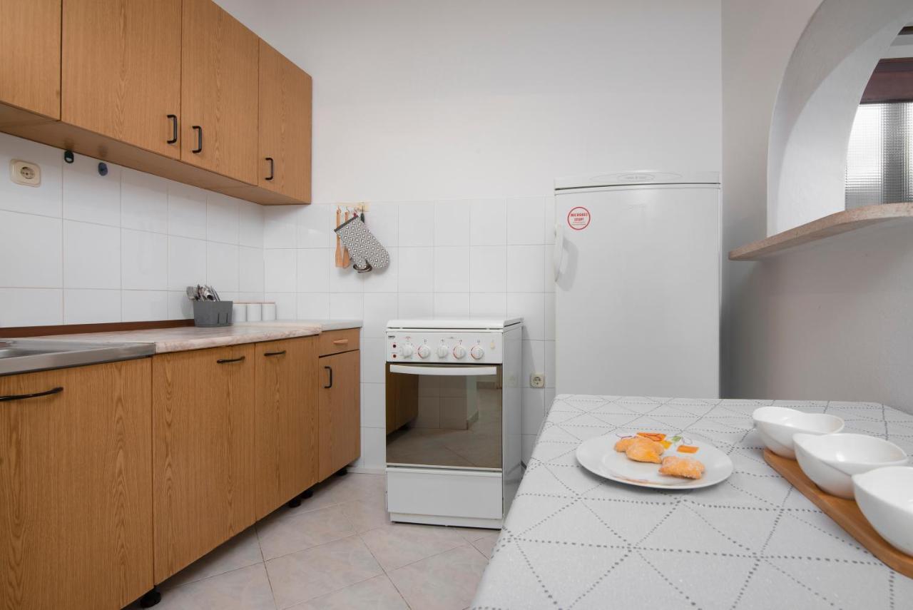 Apartment Palma Пула Екстер'єр фото